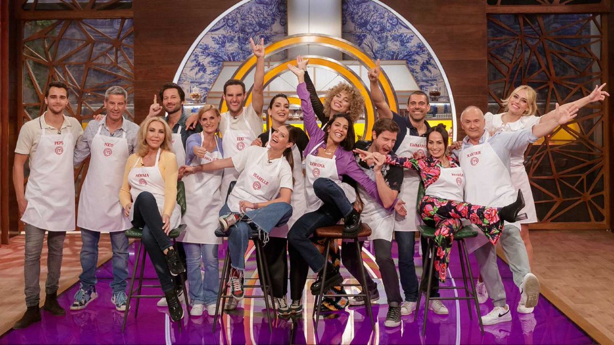 SensaCine's tweet photo. #MasterChefCelebrity7 echa al aspirante que todos estábamos esperando, pero los espectadores piden la expulsión de otro #MCCelebrity
https://t.co/pw1K2eE4p3 https://t.co/6vUW0He4mn