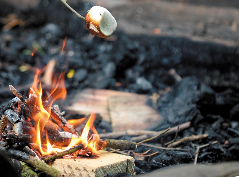 LancsOutdoorEd's tweet photo. Experience our survival and bush craft activities as part of your visit @LancsOutdoorEd. Pick up life skills in the freedom of a unique outdoor environment and try your hand at roasting a marshmallow. Yummy!
#survival
#Marshmallows
#LearnOutsideExplore https://t.co/MIvaNPpc0X