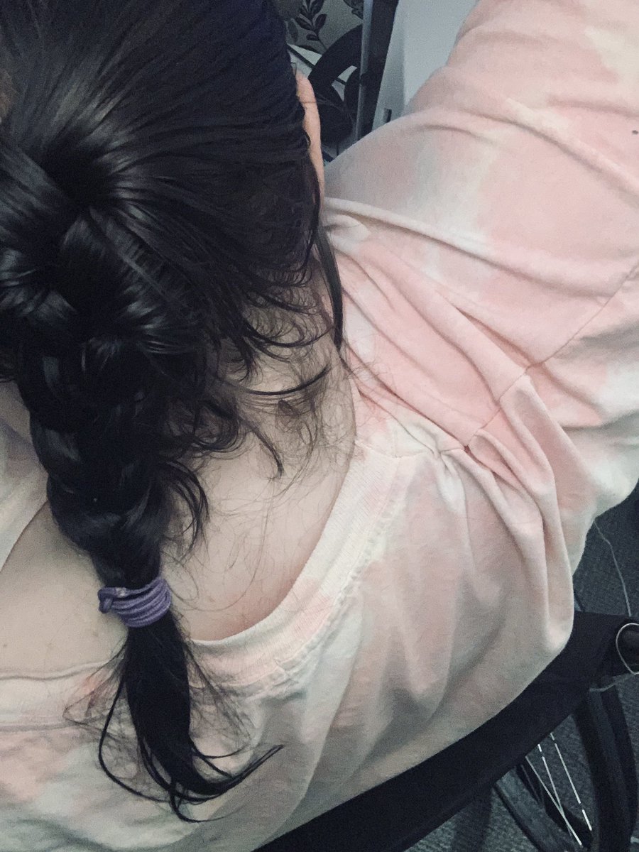 SoullessSimone's tweet photo. Can’t believe how long my hair is now! https://t.co/MJZeKEwM73