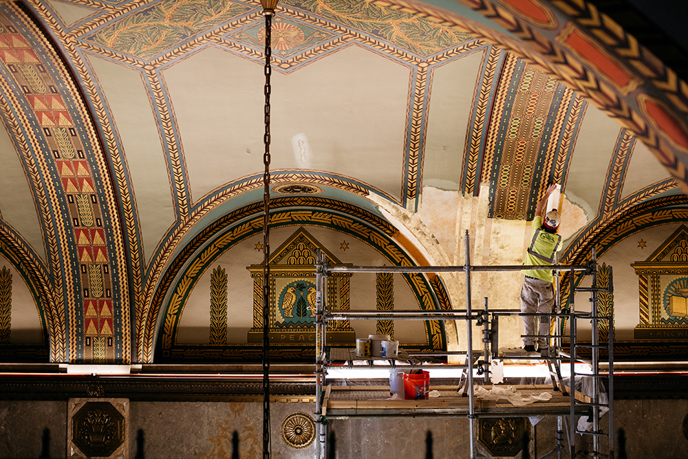 EverGreeneAA's tweet photo. Catch Terry Vanderwell for today's @aptpreservation #FieldSession Detroit's Signature Towers (FS 8) from 1-5 PM EDT where he will lead a discussion on the famous @FisherBldgDET! 

Learn more:  https://t.co/6OdKwjThEr

#APTDetroit2022 #lookingbackdrivingforward #APTPreservation https://t.co/qMdEiEehhh