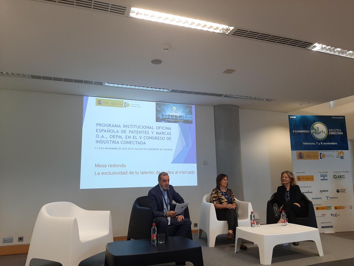 OEPM_es's tweet photo. Nos adentramos en otro de los Objetivos de Desarrollo Sostenible de la mano de Pedro Cartagena de #OEPM, en la mesa redonda "La exclusividad de tu talento: De la idea al mercado" con Idoia Apraiz, de @galbaian y Pilar Mateo, de @inesfly.
#CIC40 #IndustriaConectada @mincoturgob https://t.co/xLsQCrejHZ