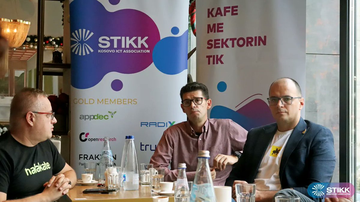 STIKK_KS's tweet photo. 📍 Martech #8 - Kafe mengjesi midis anetareve te STIKK dhe ministres se ekonomise @Artane_R

Me ministren biseduam per perspektiven e sektorit TIK te Kosoves dhe sfidat me te cilat perballen kompanite te cilat kane nevoje te adresohen permes institucioneve te Qeverise. https://t.co/BdFNVmOPyG