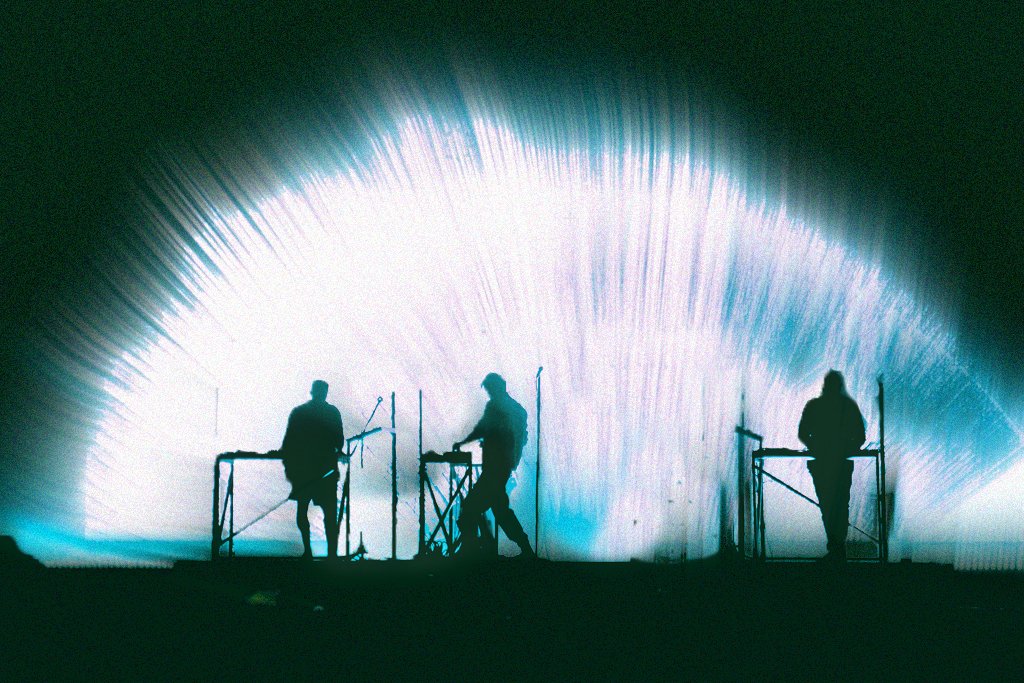 matucasal's tweet photo. Moderat en el Wizink Center de Madrid 📷 Matías Casal https://t.co/98GcQvFWyz