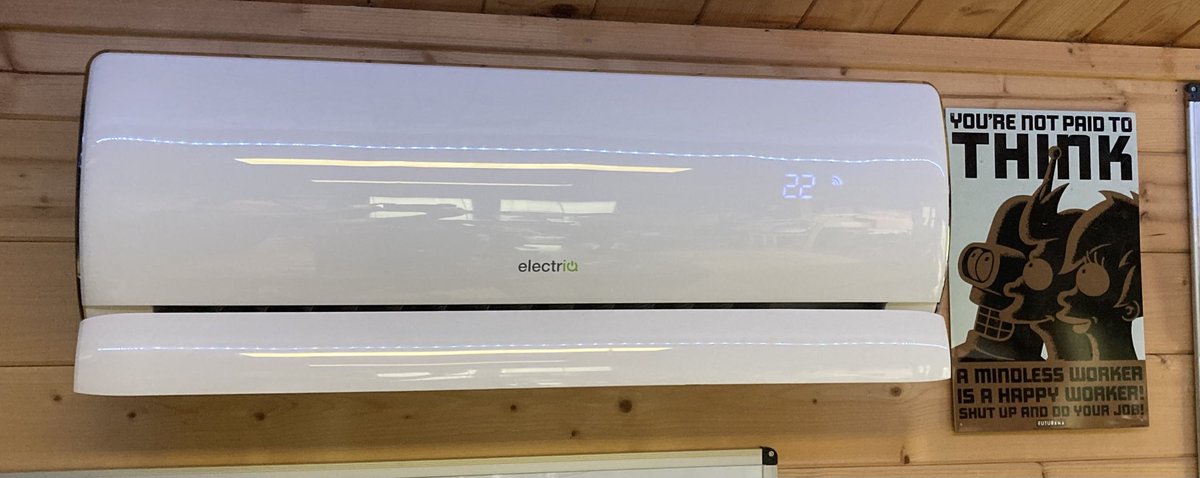 vinf_net's tweet photo. I’ve worked through 10 winters in my garden home office with a combo of fan and oil heaters.. after boiling in the last summer I finally gave in and got a proper split AC/heat pump. OMG it’s fantastic and looks to be about 1/3 the running cost of the previous options #latetoparty https://t.co/jZHUc85tWd