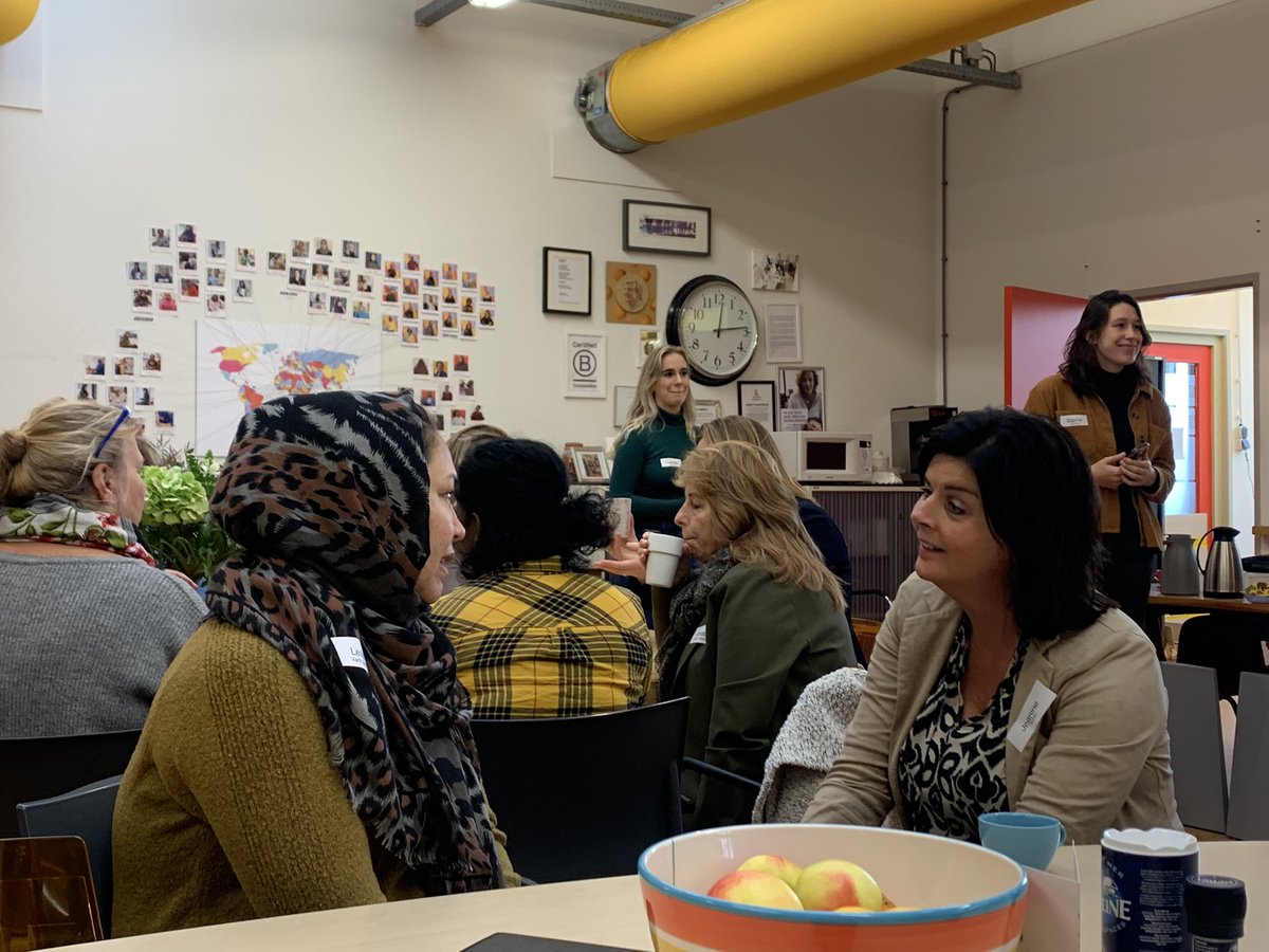 Petra Oden (@petraoden) on Twitter photo Vanhulley Zowerkthet! Mooie kick-off met verschillende bedrijven en organisaties die graag de vrouwen van <a href="/VHulley/">van hulley</a> kansen willen geven @HanzeOndernemen @HarmvanLieshout @ArjenEdzes Vanhulley Zowerkthet! Mooie kick-off met verschillende bedrijven en organisaties die graag de vrouwen van <a href="/VHulley/">van hulley</a> kansen willen geven @HanzeOndernemen @HarmvanLieshout @ArjenEdzes