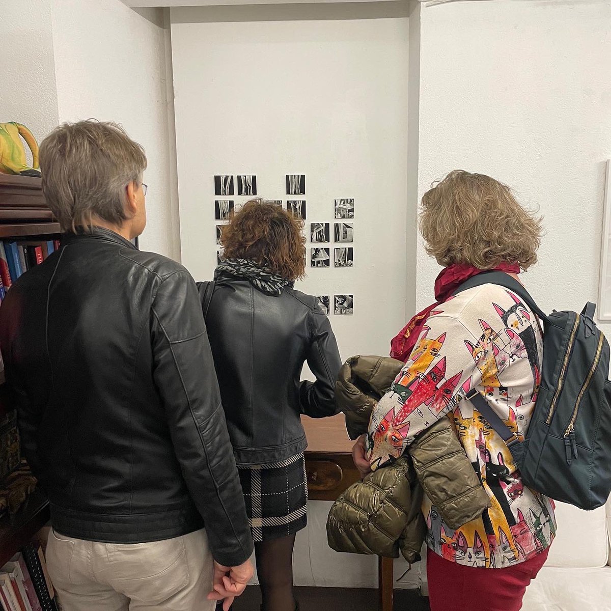 espace_L's tweet photo. Merci à tous ceux qui sont passés lors du Week-end https://t.co/2cSWdkxy4i !
Ce fut un plaisir de vous accueillir dans Fahrenheit 451 avec Ana D. &amp; Noora K., Denis Jutzeler, Nacoca Ko, Catherine Rebois et Julien Spiewak
——-
#weekendgeneveart #art #artcontemporain #geneva https://t.co/OIVbk4CHnr