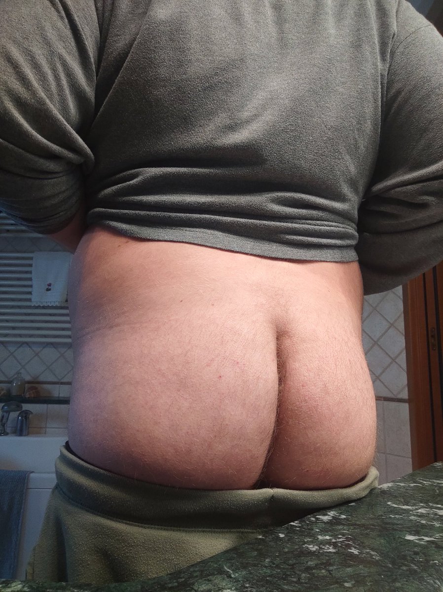 MrFatGay's tweet photo. Dopo aver preso 2 cazzi nel culo, volevo vedere come era messo il buco e devo dire che Γ¨ WOW
#bigass #gaysex #gayporn #gayass #gayfat #fatassgay #gayxxx #gayson #morecock #moresex https://t.co/AQd3J2uhg6