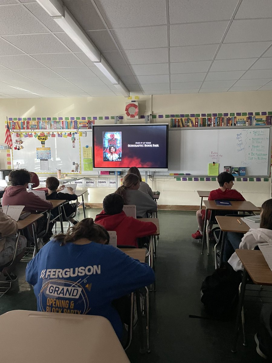 SyrettTara's tweet photo. Book trailers and goodbye to our Edgar Allan Poe unit! #grade7 #middleschool @JFK_Bethpage @Zach_Levy https://t.co/lhQYEpYPHN