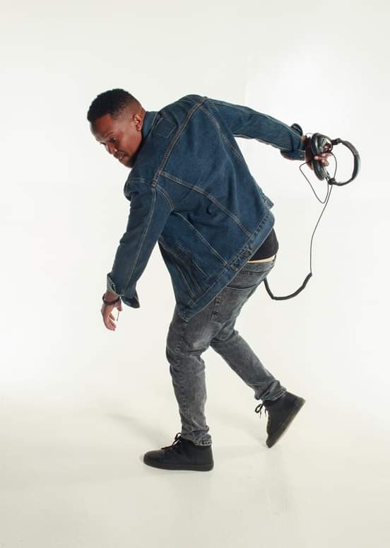 NAtlarge2's tweet image. Lets Book @B33bar

Whatsapp/Call : 0814067573 katjeko

Very Cheap