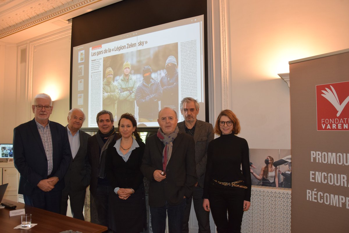 Fondation Varenne (@fondatvarenne) on Twitter photo #PrixVarenne2022 ➡️ Fort, poignant, truculent pour les 3 reportages primés par le jury Presse Mag(📸) :
âś…Grand Prix Romain Gubert <a href="/LePoint/">Le Point</a>
✅Prix <a href="/LeSEPM/">La Presse Magazine</a> Mention spéciale du jury Marie BOETON <a href="/LaCroix/">La Croix</a>
✅Prix jeune journaliste Hugo Wintrebert <a href="/VanityFairFR/">VANITY FAIR FRANCE</a> #PrixVarenne2022 ➡️ Fort, poignant, truculent pour les 3 reportages primés par le jury Presse Mag(📸) :
âś…Grand Prix Romain Gubert <a href="/LePoint/">Le Point</a>
✅Prix <a href="/LeSEPM/">La Presse Magazine</a> Mention spéciale du jury Marie BOETON <a href="/LaCroix/">La Croix</a>
âś…Prix jeune journaliste Hugo Wintrebert <a href="/VanityFairFR/">VANITY FAIR FRANCE</a>