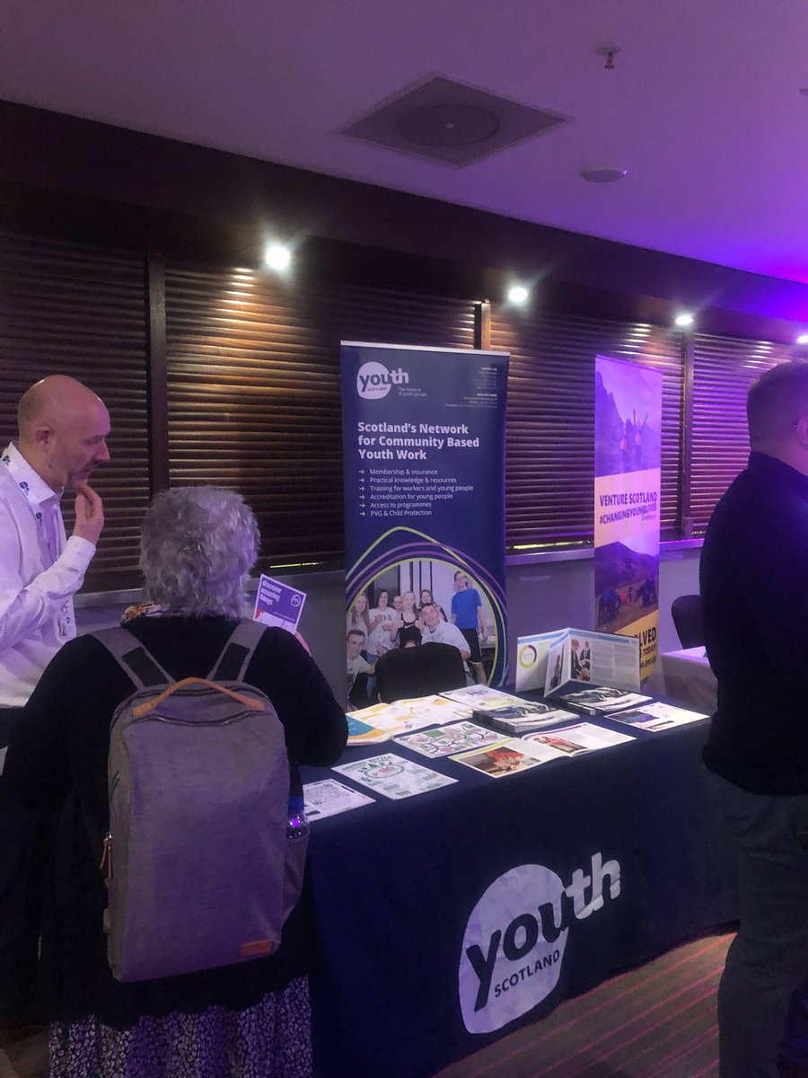 YouthLinkScot's tweet photo. Having a coffee? ☕️☕️ Check out our market place! Some amazing exhibitions taking place throughout the day for our #YLSConf22 Tackling Poverty: The Power of Youth Work to  Change Lives 👏😘 https://t.co/lAkjKeu4TC