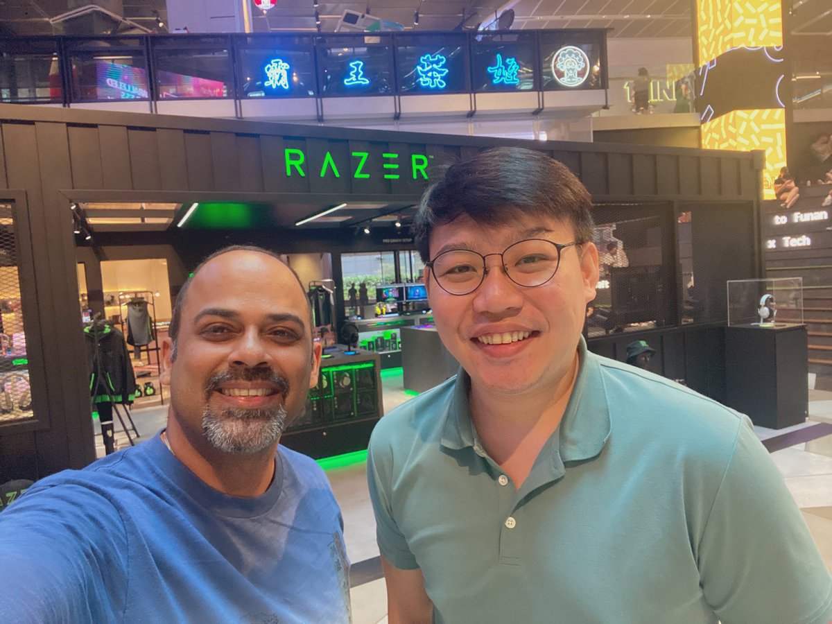 Mark Paul tweet media