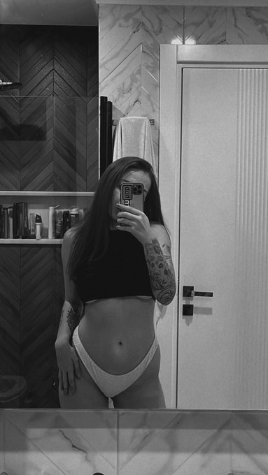 How are you here?)) https://t.co/s4ZG1G7LND<a href="/tag/onlyfans"class="tags"><span>#onlyfans</span></a><a href="/tag/freeonlyfans"class="tags"><span>#freeonlyfans</span></a>