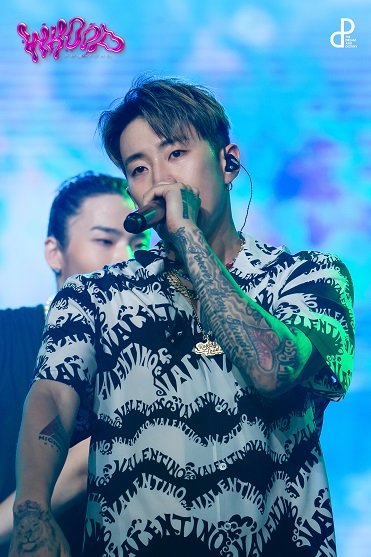 woopmag's tweet photo. “WHOOP FESTIVAL” ที่สุดคอนเสิร์ตฮิฟฮอฟแห่งปี “Jay Park , HolyBang , MVP , Sik-K , Mushvenom , Rhythm Power” จัดเต็มความมันส์ | https://t.co/dr7npfA2Nb https://t.co/rgeazCU8U2
#WhoopFestival #JayPark #MVP #HolyBang #Mushvenom #sikk #Rhythmpower https://t.co/NuGf1LSpyM
