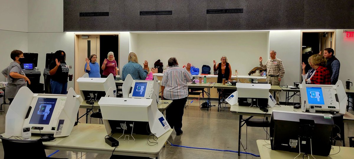 Polls across MO and here in <a href="/GreeneCountyMO/">Greene County MO</a> will be open at 6️⃣ AM. 

Our election judges <a href="/MissouriState/">Missouri State</a> Welcome  Center Central Polling Location are taking their oath as they get ready to open their poll for the day! 

Find your polling location at vote.greenecountymo.gov/voting-informa…