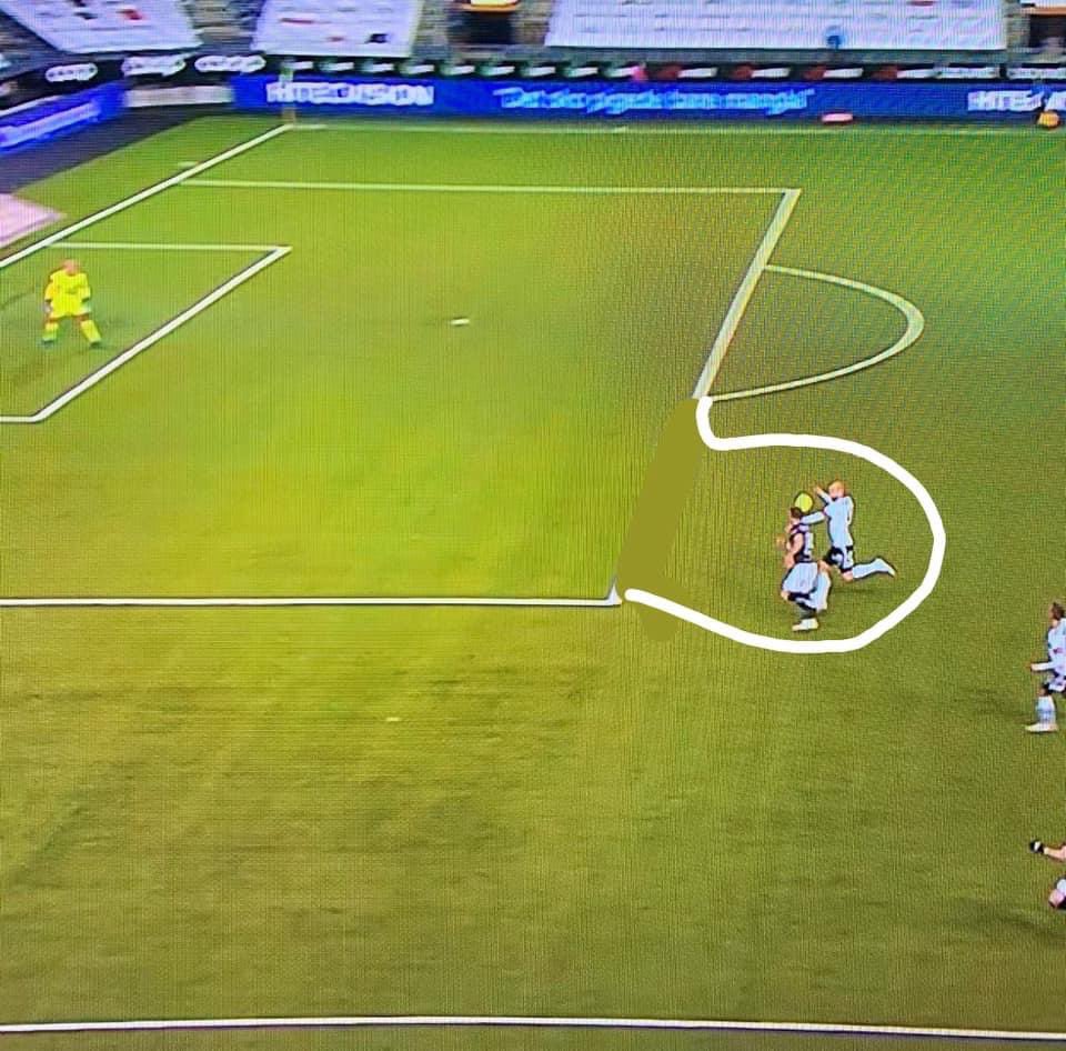 1 år siden denne handsen. Trøndelag mener vel forsatt at det aldri var straffe