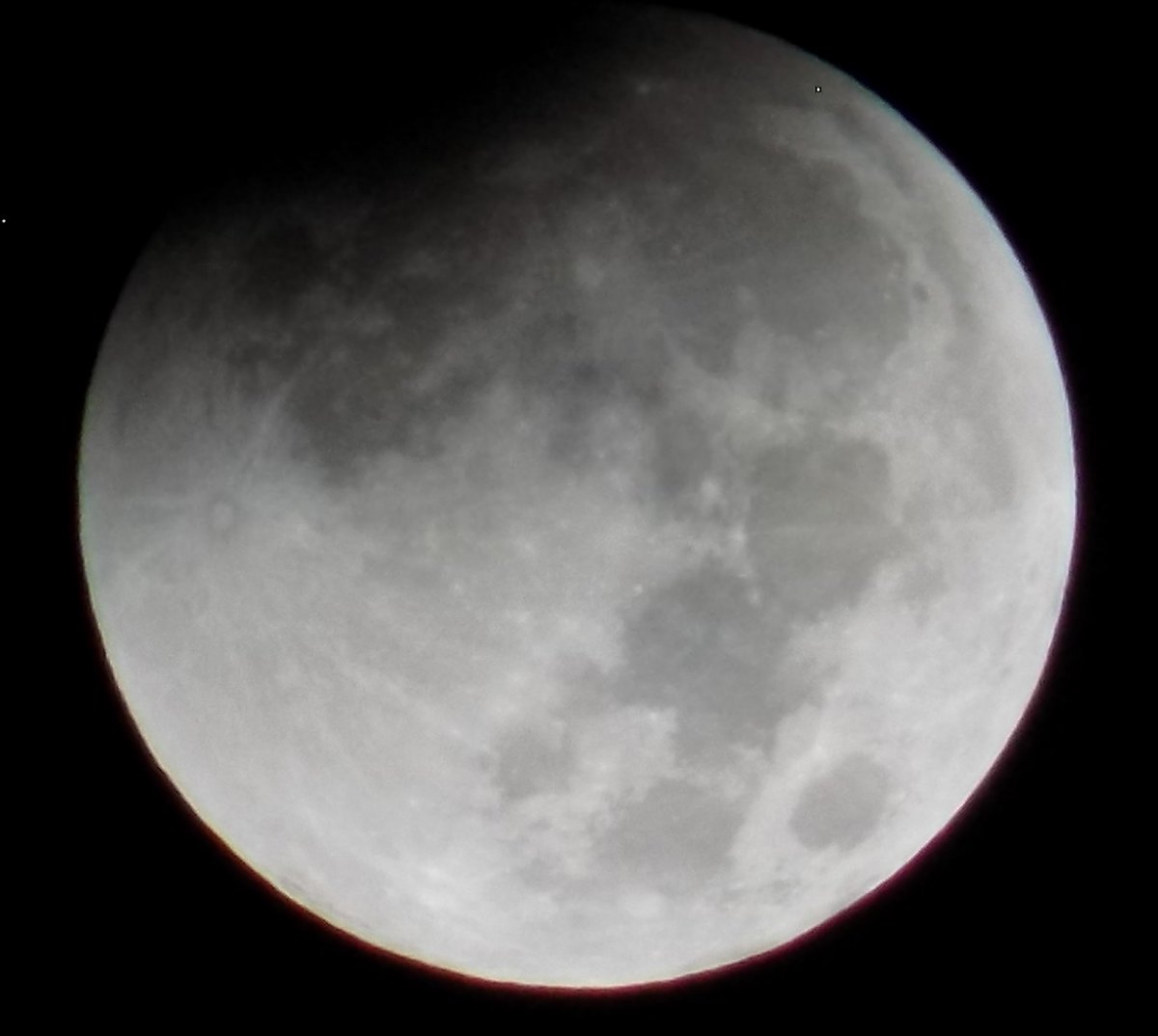 RickyrichZS's tweet photo. 2022 Fall Lunar Eclipse

#Lunareclipse #Moon #Eclipse #2022Eclipse https://t.co/eLFb4oPxHU