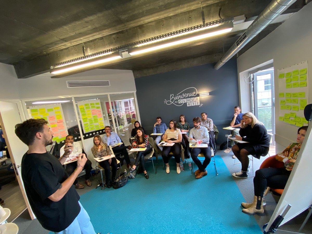 HUB612's tweet image. #MarqueEmployeur Fin octobre, @HUB612 accueillait un atelier #DesignThinking, point de départ de la démarche d’écoute collaborateurs initiée par @CE_RhoneAlpes. Quels sont les atouts d’être collaborateurs à la CERA ? Comment #communiquer au mieux ces atouts à l’extérieur ?
