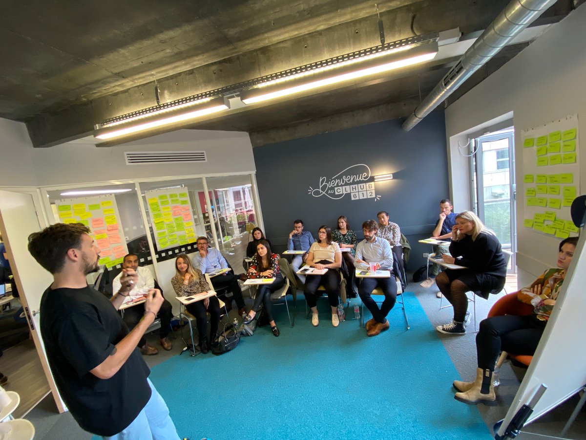 #MarqueEmployeur Fin octobre, @HUB612 accueillait un atelier #DesignThinking, point de départ de la démarche d’écoute collaborateurs initiée par @CE_RhoneAlpes. Quels sont les atouts d’être collaborateurs à la CERA ? Comment #communiquer au mieux ces atouts à l’extérieur ?