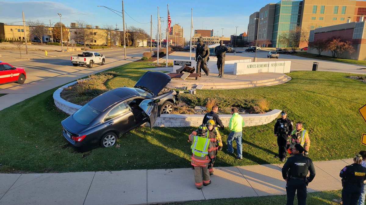 win911memorial's tweet photo. Tough day yesterday for the memorial. We are in the process of getting repairs aligned. Thankful no one was seriously injured. https://t.co/O9KiAAopPN