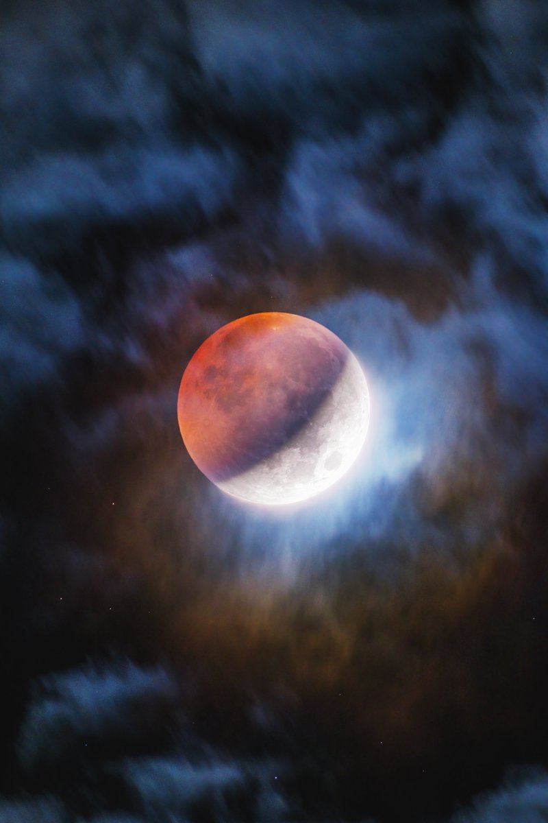 bryanminear's tweet photo. A photo of the eclipse I took this morning https://t.co/ErAJpNN5rr