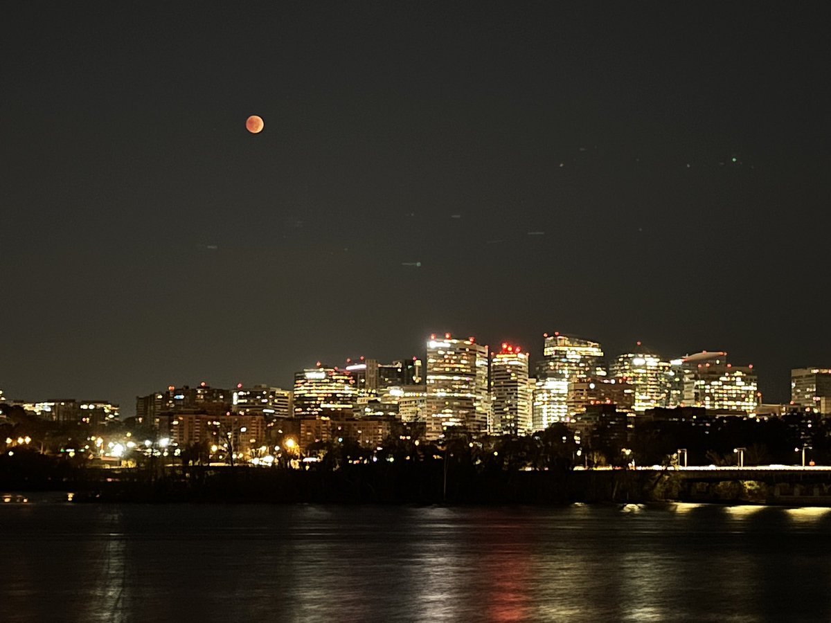 juliawilton's tweet photo. The blood moon lunar eclipse this morning. Not too bad for an iPhone, and a sleepy photographer. https://t.co/Oa8q5RN8Jq