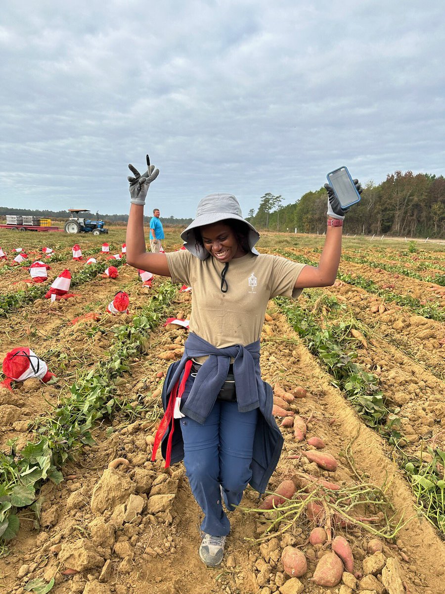 Modesta Abugu tweet media