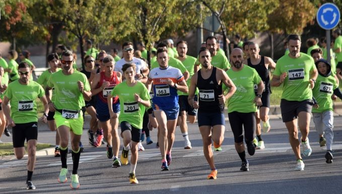 Esta vez no pudo ser subir al pódium aunque un 4º puesto en la carrera contra el cáncer es una muyyyyy buena posición. Es lo que tiene ser muy bueno corriendo. Enhorabuena Javi Adrian 💪💪💪💪