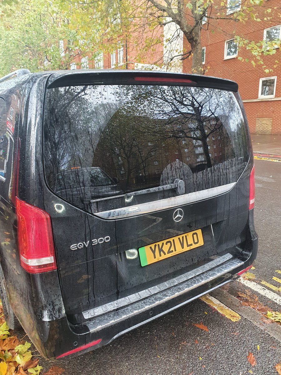 TaximanLondon's tweet image. Another verbally abusive phv refusing to leave a Taxi charging point. Reported.