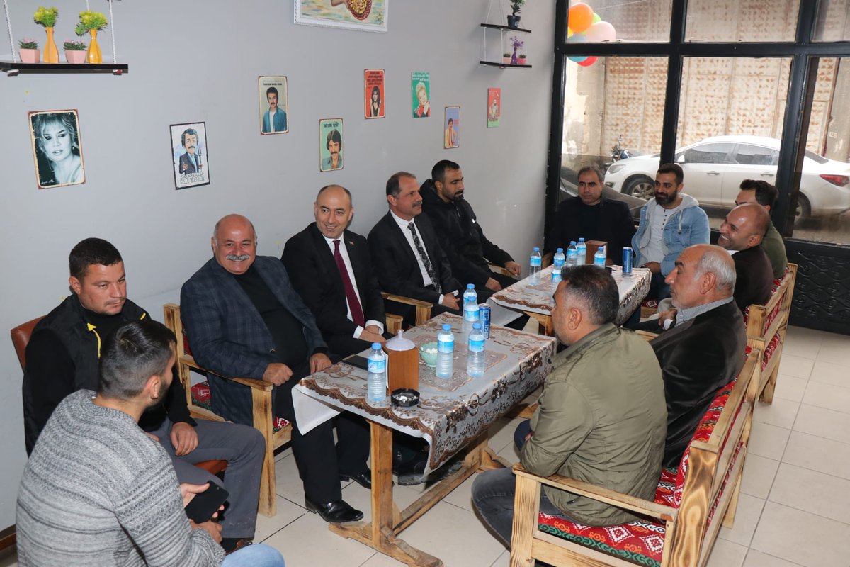 SuphiAksoyB's tweet photo. Genç girişimci kardeşlerimiz Faruk Yapıcı ve Ramazan Bostancı’nın açmış olduğu Abur Cubur Cafenin açılışını gerçekleştirdik. 

Genç kardeşlerimi tebrik eder, iş hayatlarında başarılar dilerim. https://t.co/WY0yLrNsen