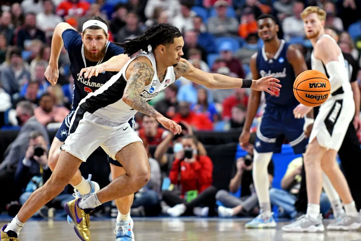 SportsChatPlace's tweet photo. Providence vs Rider 11/8/22 College Basketball Picks, Predictions, Odds https://t.co/coRbLZRMu2

#FreePick #FreePicks #SportsBetting #CBB #CollegeBasketball #Vegas #NCAAB #BettingExpert #SportsGambling #BettingTips #BettingPicks #gofriars #providence #rider https://t.co/UxEm8iQ5Sr