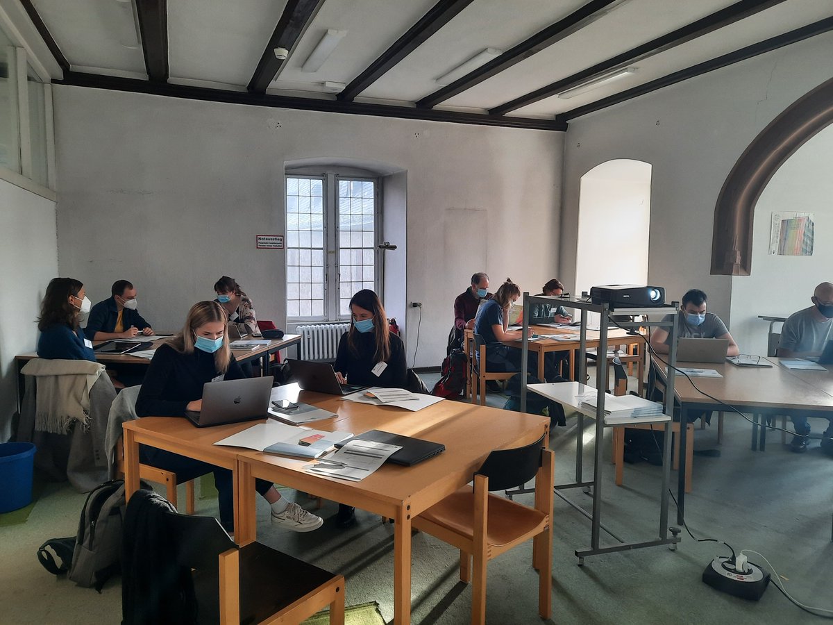Carbon Connects' 10th partner meeting has kicked off in Germany at the @uni_MR_GP where we will discuss peatland restoration together over the next few days!

#PeatlandsMatter #CarbonConnects