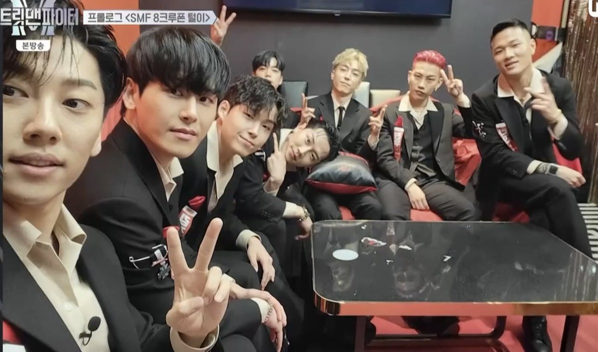 mnbvious's tweet photo. My happy pills, my support system, my everything. 

#0011_엠비셔스_문자투표
#섹끈차_엠비셔스_화이팅
#into_the_another_mbitious
#ProudOfYouMbitious https://t.co/KDAPvplA2Y