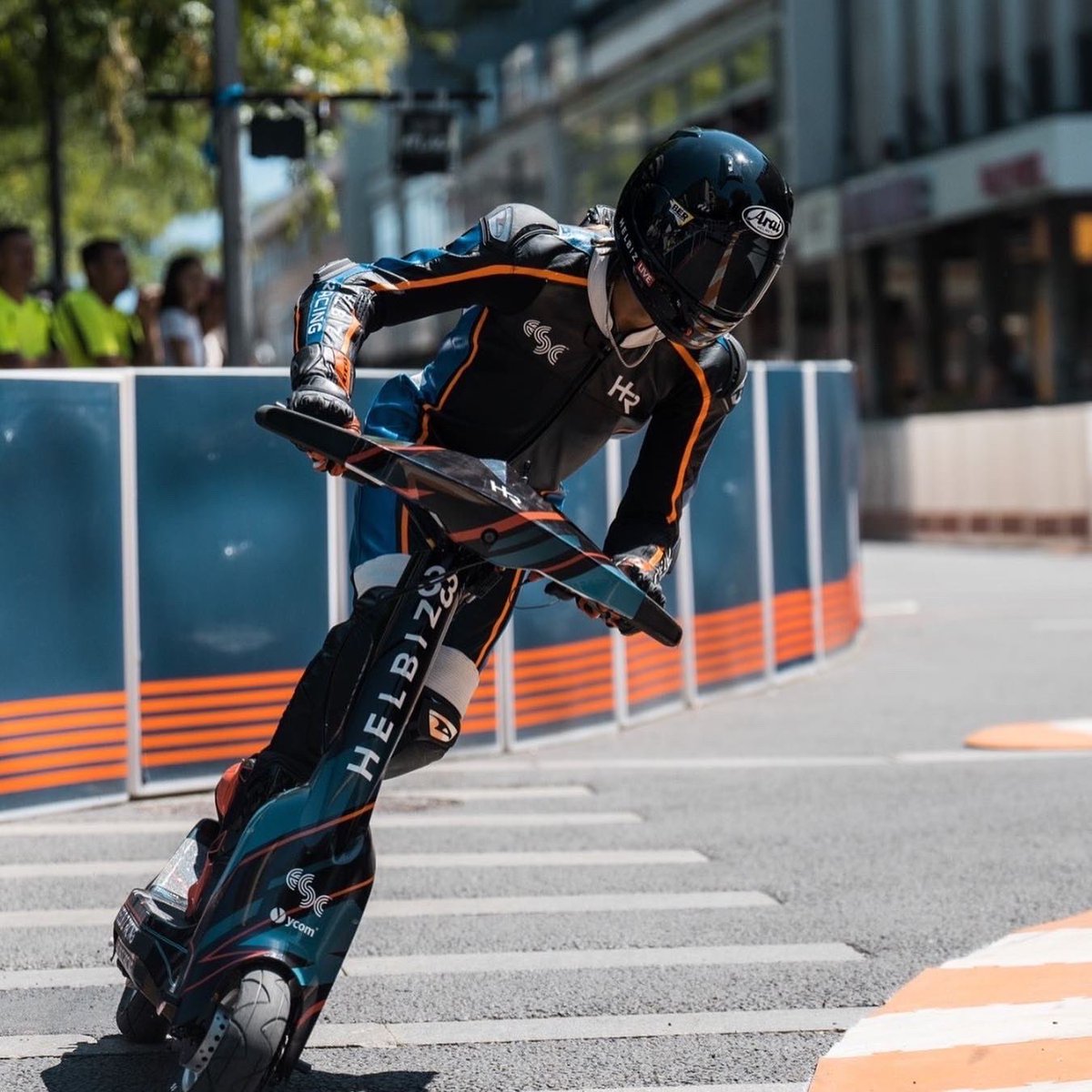 The <a href="/eSC_LIVE/">eSkootr Championship ⚡🛴</a> is back🛴
We are ready to hit the Marseille track🏁
This is the last race of this season🏆
Wednesday and Thursday live on helbizlive.com📺
#HelbizRacing #eSkootr