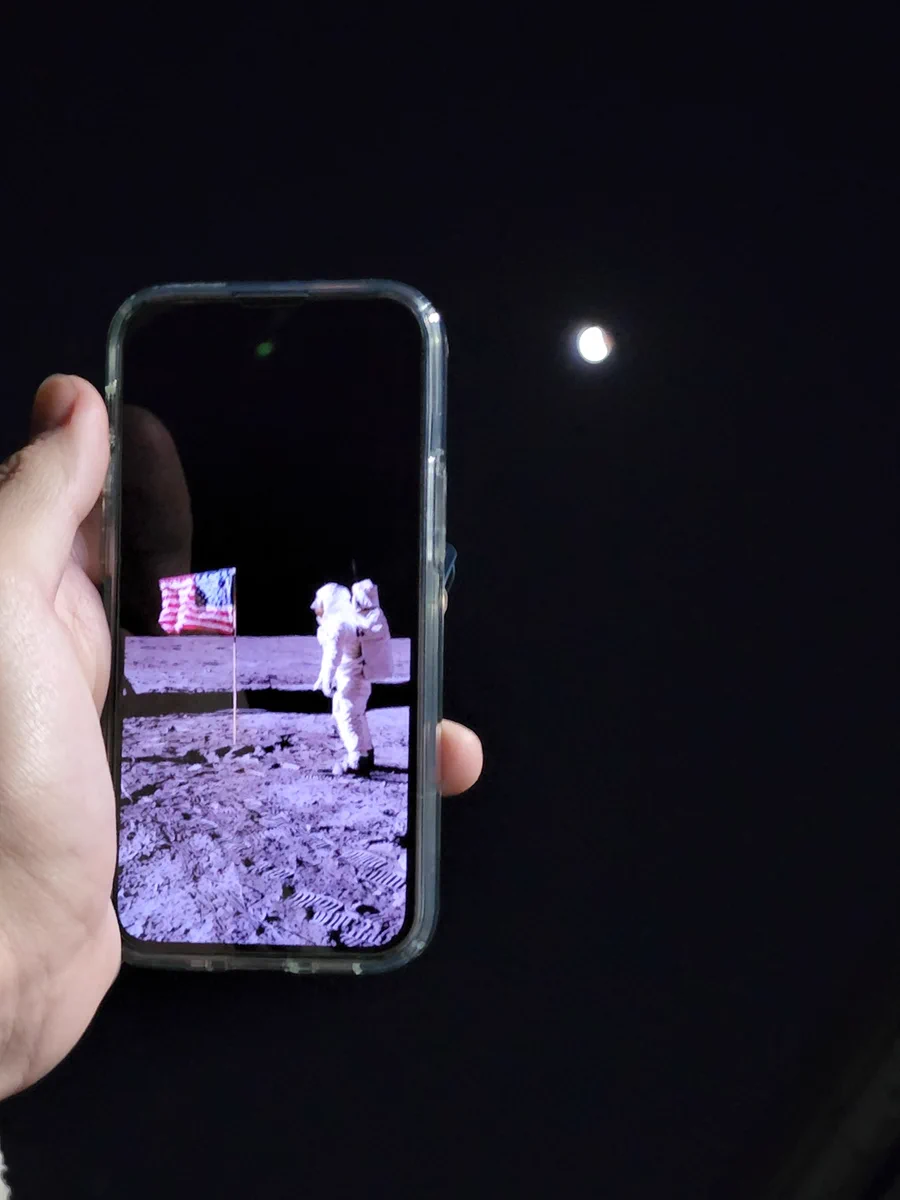 iPhoneカメラはスゴイ！？皆既月食を撮ってみると。
