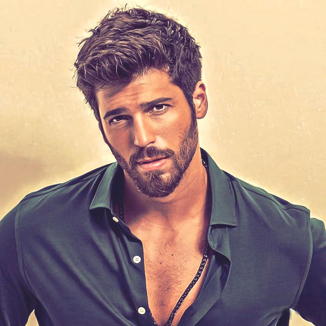 we celebrate the birthday of a person who provides us with so much joy
#HappyBirthdayCanYaman
#CanYaman