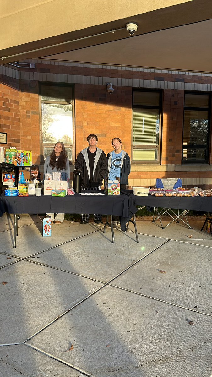 CHStage is at the polls at Clarksburg ready to feed voters! Stop by and pick up some coffee and sweets for your day!