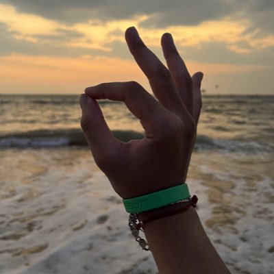 hashitt_'s tweet photo. #NewProfilePic
@okaybears WAGBO 👌🏻🐻 https://t.co/dZWUDuOtWz