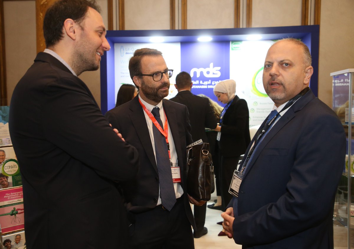 Lit-Control tweet media