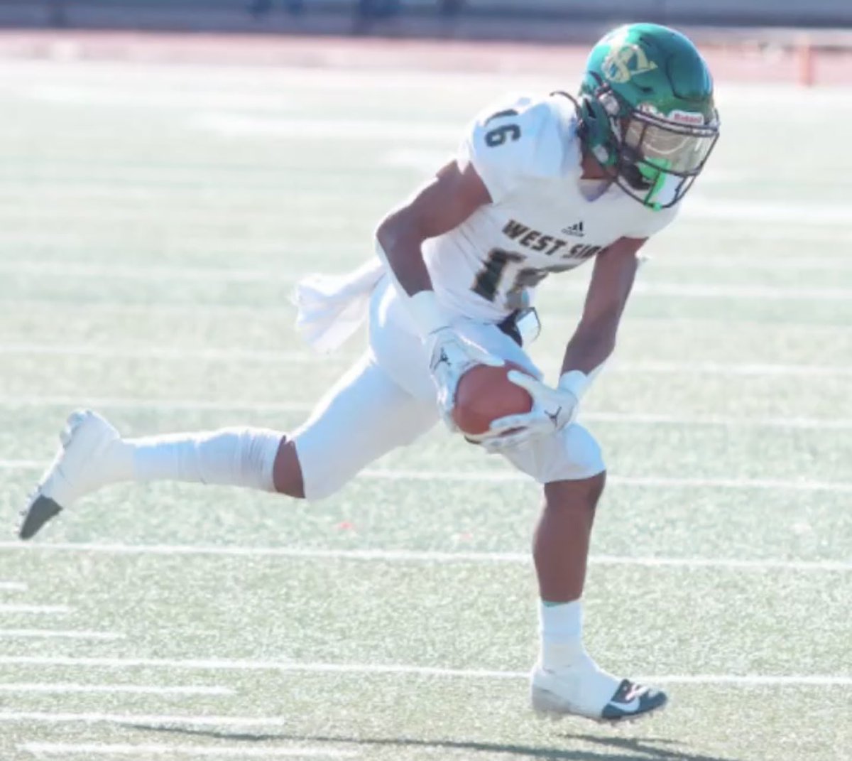 Tylif Gary 
<a href="/TylifGary/">Tylif Gary</a> 
Class of 2025
5’10ft 160lbs
WR,SS,CB,QB &amp; RB
hudl.com/v/2JdEKz