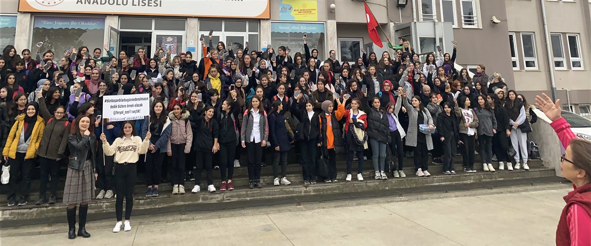 #dünbaşardılarbugünnedenolmasındedikbizlereörnekolacak <a href="/feryal_ozel/">Feryal Ozel</a> i seçtik <a href="/HasanCakinMTAL/">Hasan Çakın Mesleki ve Teknik Anadolu Lisesi</a>