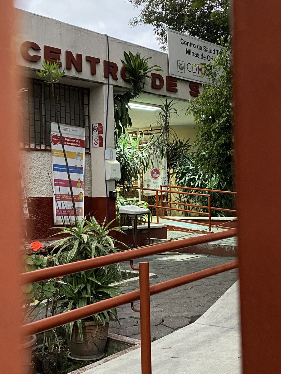 pmsv10's tweet photo. @SSaludCdMx Pues en el Centro de Salid de Minas de cristo nos dicen que tenemos que conseguir 10 niños o múltiplos de 10 para vacunar a nuestros hijos y si no es así no van a vacunar https://t.co/UjCAKavIM3