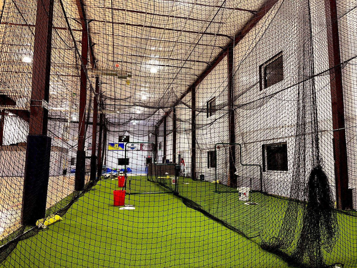 Great Monday Night Hitting session with;
<a href="/DukeBASE/">Duke Baseball</a> commit <a href="/BMcCafferty17/">Bradley McCafferty</a> 
<a href="/colbybsb/">Colby Mules Baseball</a> signee <a href="/ZirpoloMarco/">Amonyx</a> 
<a href="/sjp_baseball/">SJP Baseball</a> 2024 Nate Marston 
<a href="/AustinPrepBase/">Austin Prep Baseball</a> 2024 <a href="/Rowan_Oostman/">Rowan Oostman</a> 

Fired up for <a href="/TerpsBaseball/">Maryland Baseball</a> commit <a href="/ADriscoll05/">Aidan Driscoll ✞</a> and <a href="/BrownU_Baseball/">Brown Baseball</a> commit <a href="/CamLagrassa/">Cam LaGrassa</a> in December!