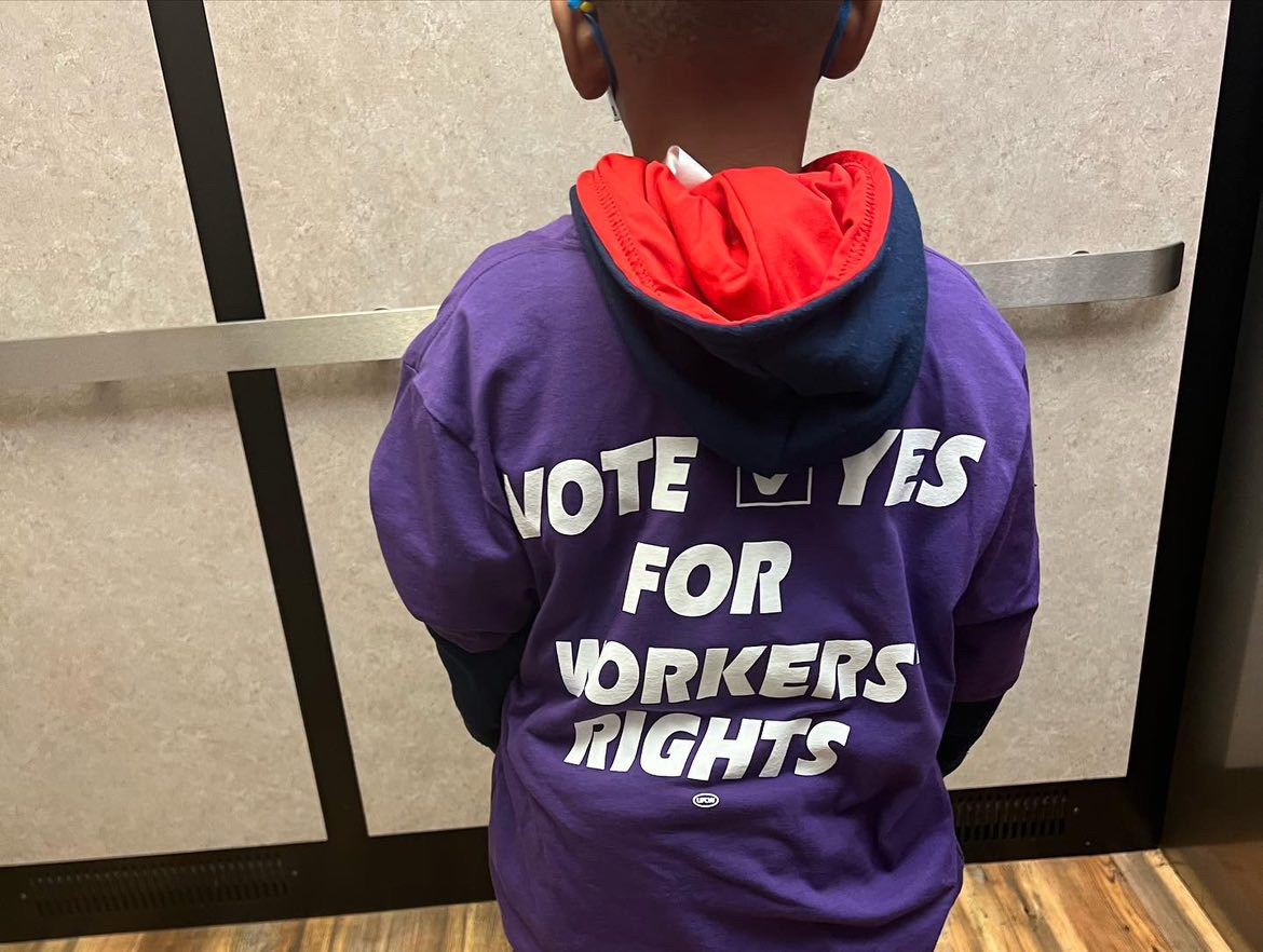 Our kids are asking for a fair and equitable workplace when they grow up.

Let's give them that gift by enshrining the right to collectively bargain and organize in our state constitution. 

When you head to the polls today, #voteyesforworkersrights at the top of your ballot.
