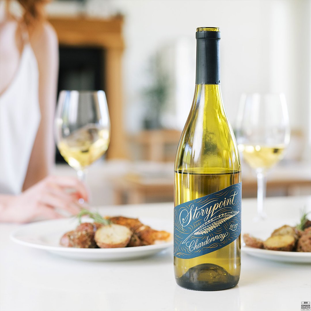 superior_bevgrp's tweet photo. Gather round for Storypoint Chardonnay’s bright hints of apple, pear, peach, and fresh undertones of melon and ginger for your next happy hour.
#storypoint #chardonnay #winelover #winelovers #wine #wineoclock #cheers
Drink responsibly, must be 21 years or older. https://t.co/zmKheYa2af