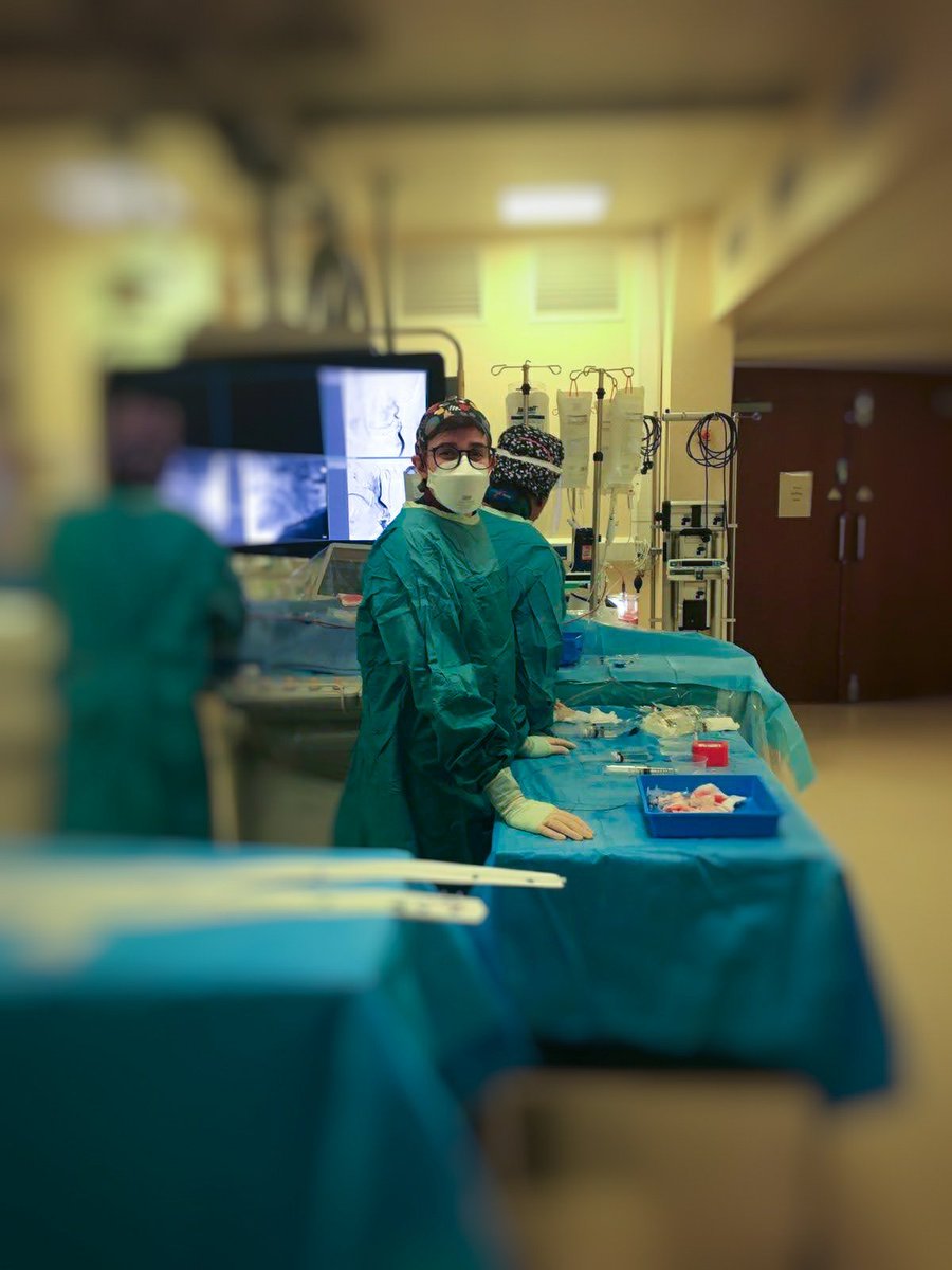 Samh_1818's tweet photo. Happy World Radiography Day!! 
We've got the best job in Neurointervention 😉 

#worldradiographyday 💀 https://t.co/aSQl5hDrqN