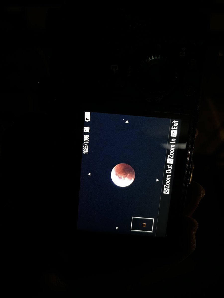 cigarsandgin's tweet photo. @nev_in_color Beautiful! I gave it a try as well, handheld. Wish I had a zoom for this https://t.co/Qm7vMipL9j