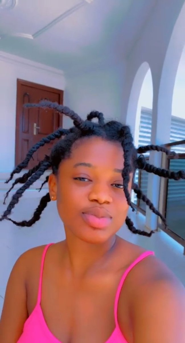 akuahwritess's tweet photo. Name of my hairstyle? 😍 https://t.co/OcYYJCnTLi