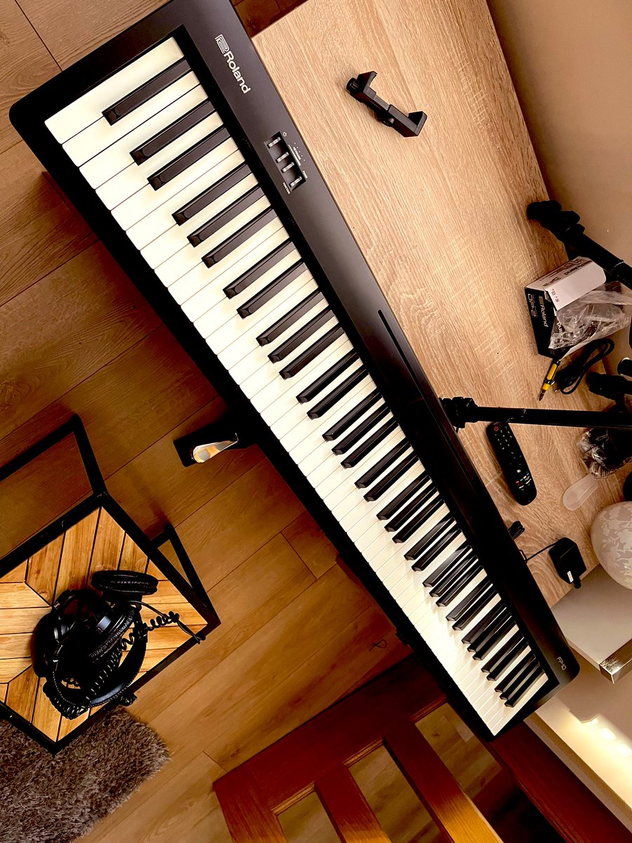 @tapehead81 tweet media