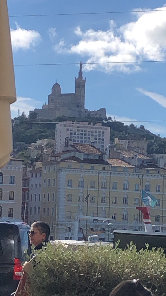 LudwigVanderho1's tweet photo. Week-end incroyable sur la cité phocéenne ! #Marseille #OMOL @OM_Officiel https://t.co/cxP0L7YTr1